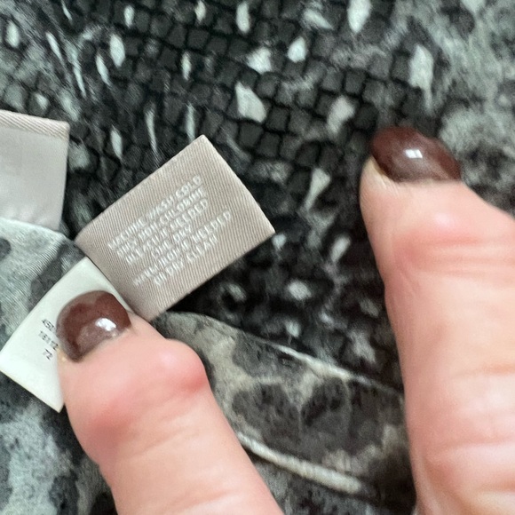 2 piece sheer chicos top and vest size m - Picture 8 of 10